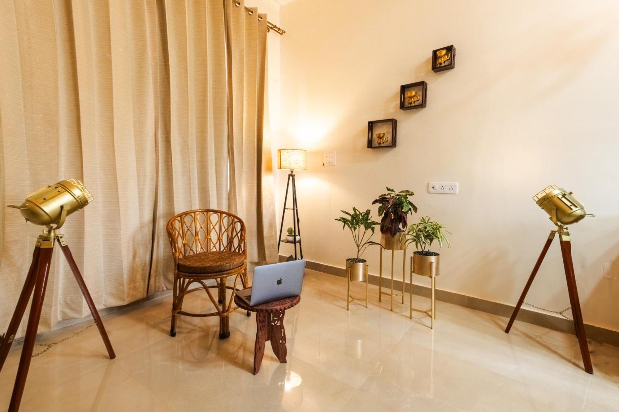 Dhruva - Luxury Villa In Cbd 데라둔 외부 사진